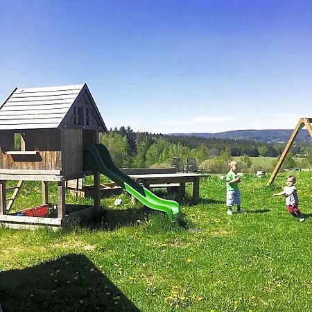 Hotel Pod Dratnikem Svratka