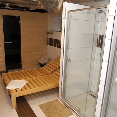Hotel Pod Dratnikem 4*